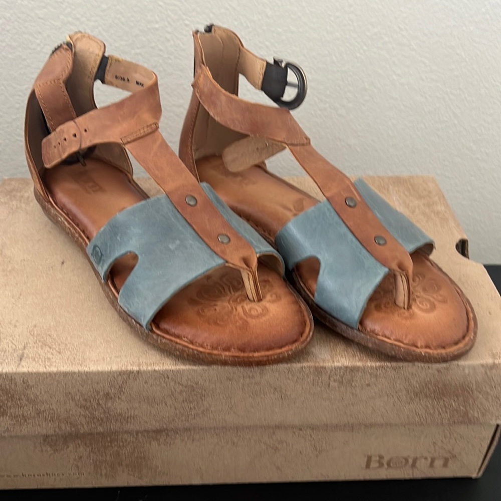 Born leather sandals